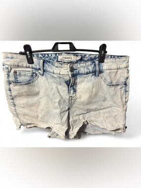 torrid Light Acid Wash Denim Cutoff Shorts - Size 18
